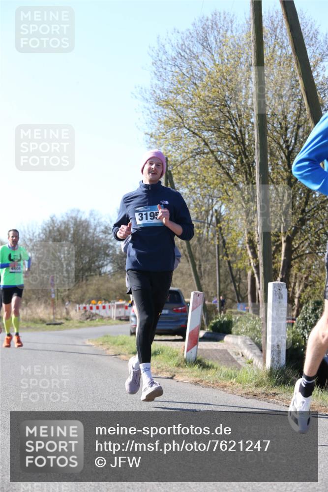 06.04.2025 - 44. Internationalen Wilhelmsburger Insellauf Jannik Wohlers http://msf.ph/oto/7621247 06.04.2025 10:11:30 Laufen 4404, 3195 meine-sportfotos.de