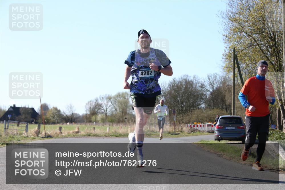 06.04.2025 - 44. Internationalen Wilhelmsburger Insellauf Jannik Wohlers http://msf.ph/oto/7621276 06.04.2025 10:11:46 Laufen 4282, 31, 4321 meine-sportfotos.de