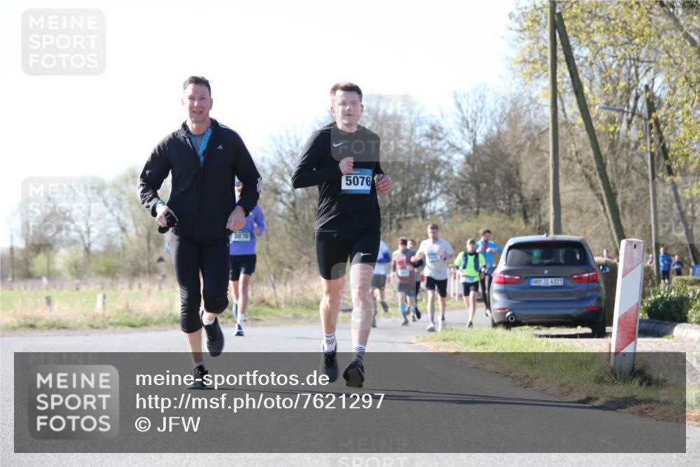 06.04.2025 - 44. Internationalen Wilhelmsburger Insellauf Jannik Wohlers http://msf.ph/oto/7621297 06.04.2025 10:12:01 Laufen 3870, 5076, 31, 4321 meine-sportfotos.de