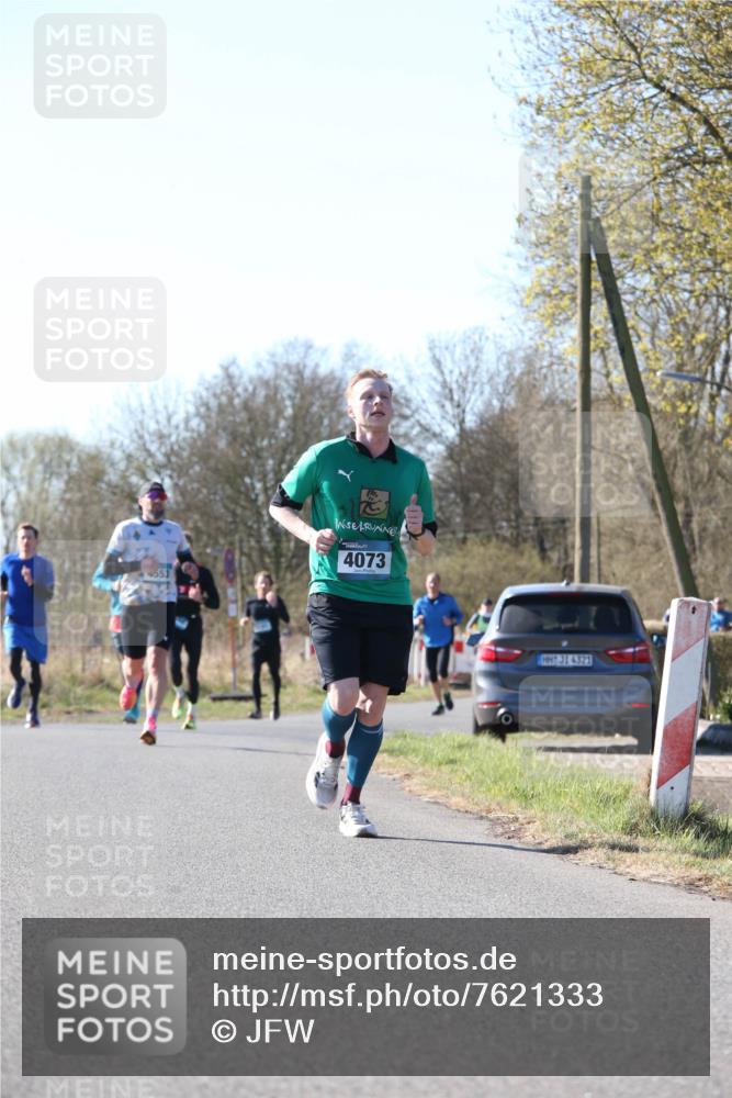 06.04.2025 - 44. Internationalen Wilhelmsburger Insellauf Jannik Wohlers http://msf.ph/oto/7621333 06.04.2025 10:12:16 Laufen 4553, 4073, 31, 4323 meine-sportfotos.de