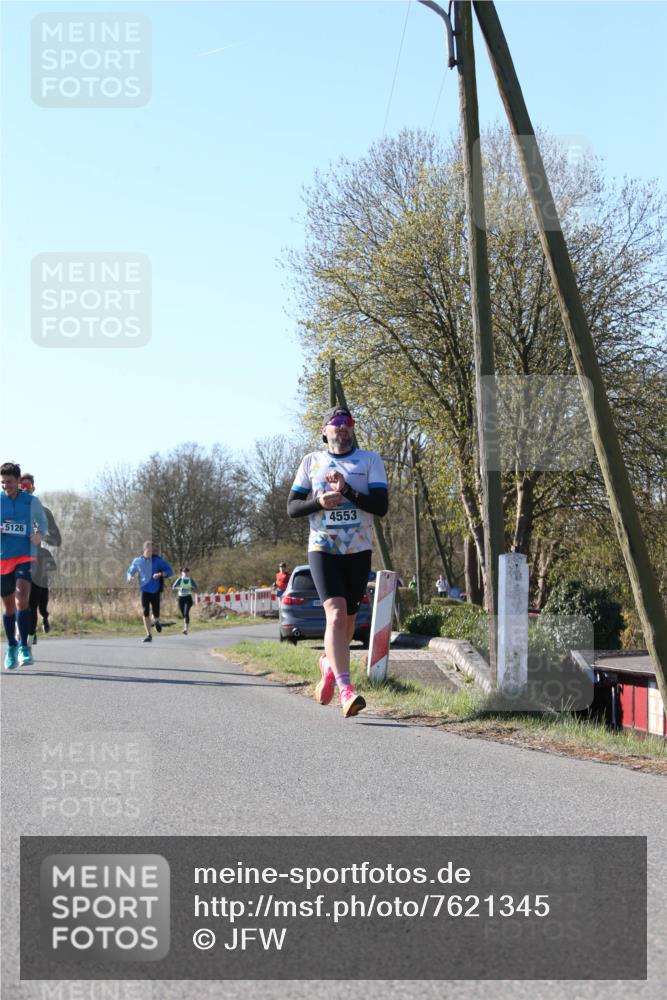 06.04.2025 - 44. Internationalen Wilhelmsburger Insellauf Jannik Wohlers http://msf.ph/oto/7621345 06.04.2025 10:12:21 Laufen 5126, 4553 meine-sportfotos.de