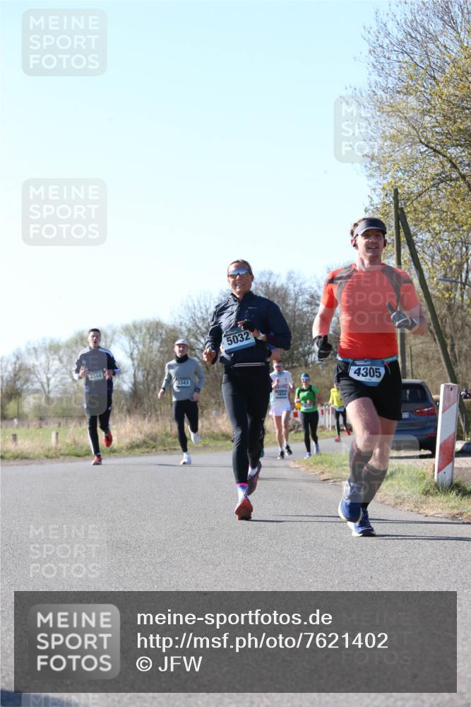 06.04.2025 - 44. Internationalen Wilhelmsburger Insellauf Jannik Wohlers http://msf.ph/oto/7621402 06.04.2025 10:12:36 Laufen 5032, 3344, 3343, 3804, 4305, 21 meine-sportfotos.de