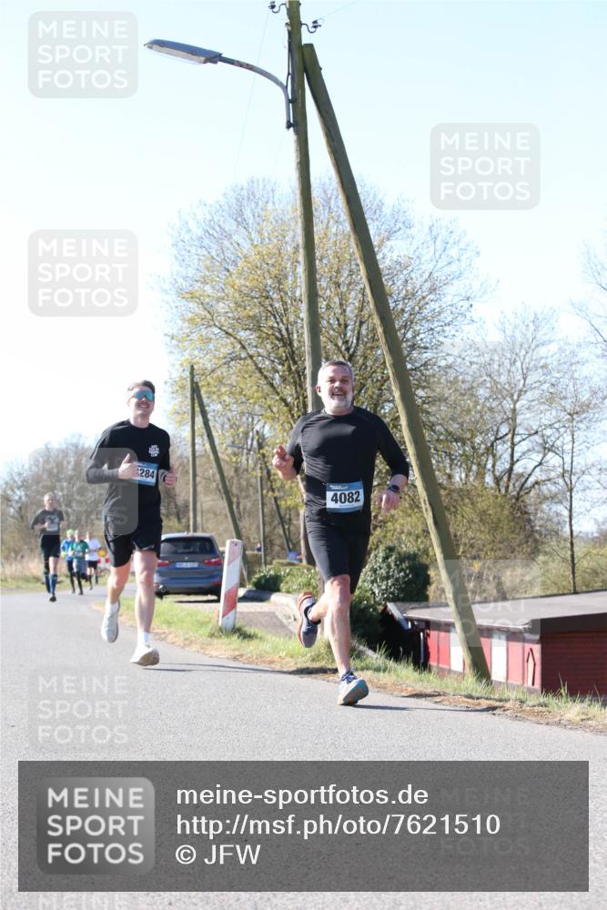 06.04.2025 - 44. Internationalen Wilhelmsburger Insellauf Jannik Wohlers http://msf.ph/oto/7621510 06.04.2025 10:13:19 Laufen 284, 4082 meine-sportfotos.de
