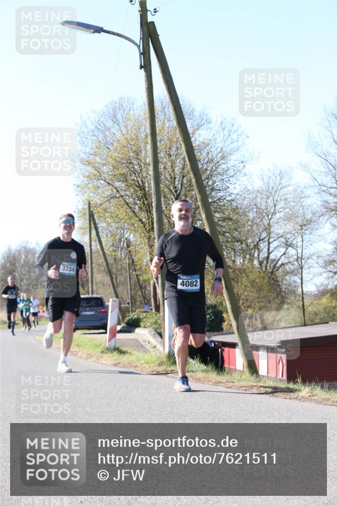 06.04.2025 - 44. Internationalen Wilhelmsburger Insellauf Jannik Wohlers http://msf.ph/oto/7621511 06.04.2025 10:13:20 Laufen 3284, 4082 meine-sportfotos.de