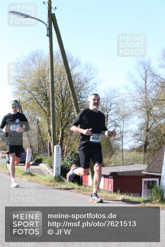 06.04.2025 - 44. Internationalen Wilhelmsburger Insellauf Jannik Wohlers http://msf.ph/oto/7621513 06.04.2025 10:13:20 Laufen 328, 4082 meine-sportfotos.de