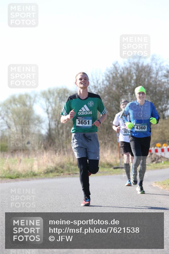 06.04.2025 - 44. Internationalen Wilhelmsburger Insellauf Jannik Wohlers http://msf.ph/oto/7621538 06.04.2025 10:13:27 Laufen 3651, 361, 4360 meine-sportfotos.de