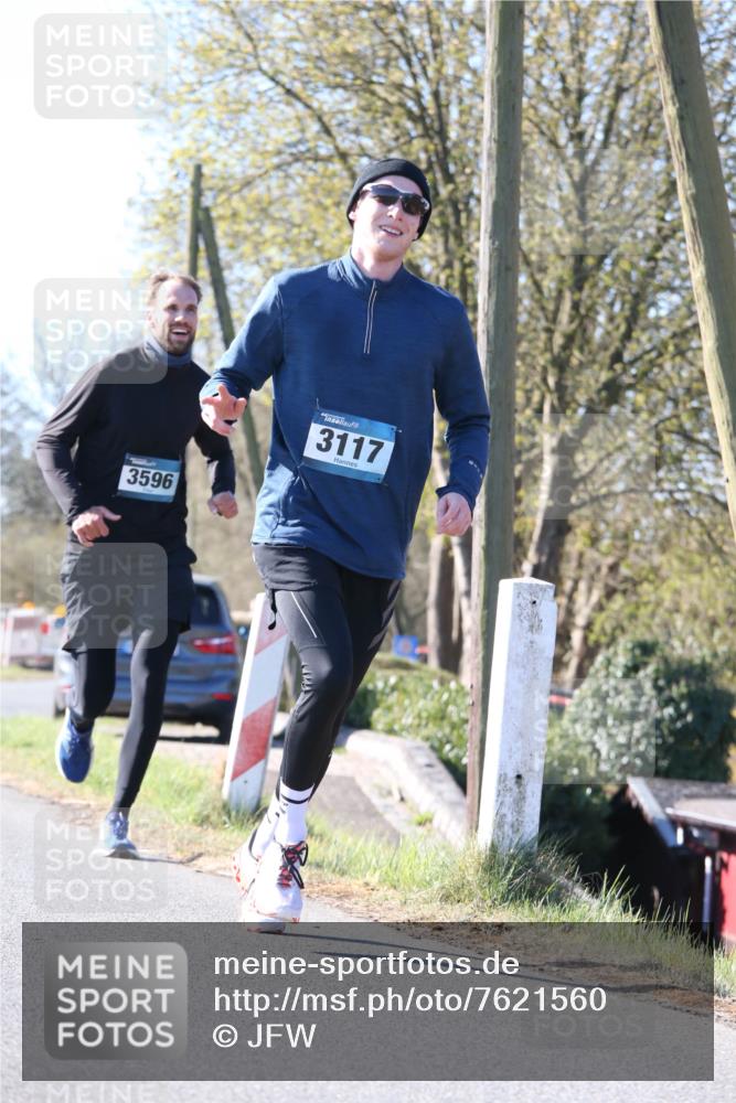 06.04.2025 - 44. Internationalen Wilhelmsburger Insellauf Jannik Wohlers http://msf.ph/oto/7621560 06.04.2025 10:13:48 Laufen 3596, 3117 meine-sportfotos.de