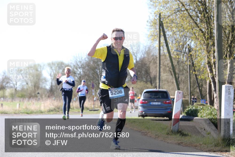 06.04.2025 - 44. Internationalen Wilhelmsburger Insellauf Jannik Wohlers http://msf.ph/oto/7621580 06.04.2025 10:14:08 Laufen 2023, 5206 meine-sportfotos.de