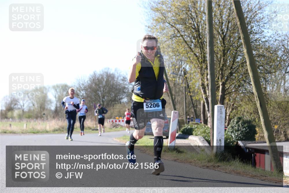 06.04.2025 - 44. Internationalen Wilhelmsburger Insellauf Jannik Wohlers http://msf.ph/oto/7621586 06.04.2025 10:14:08 Laufen 2023, 5206 meine-sportfotos.de