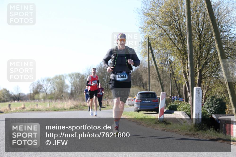 06.04.2025 - 44. Internationalen Wilhelmsburger Insellauf Jannik Wohlers http://msf.ph/oto/7621600 06.04.2025 10:14:18 Laufen 3624, 4044, 31, 4323 meine-sportfotos.de