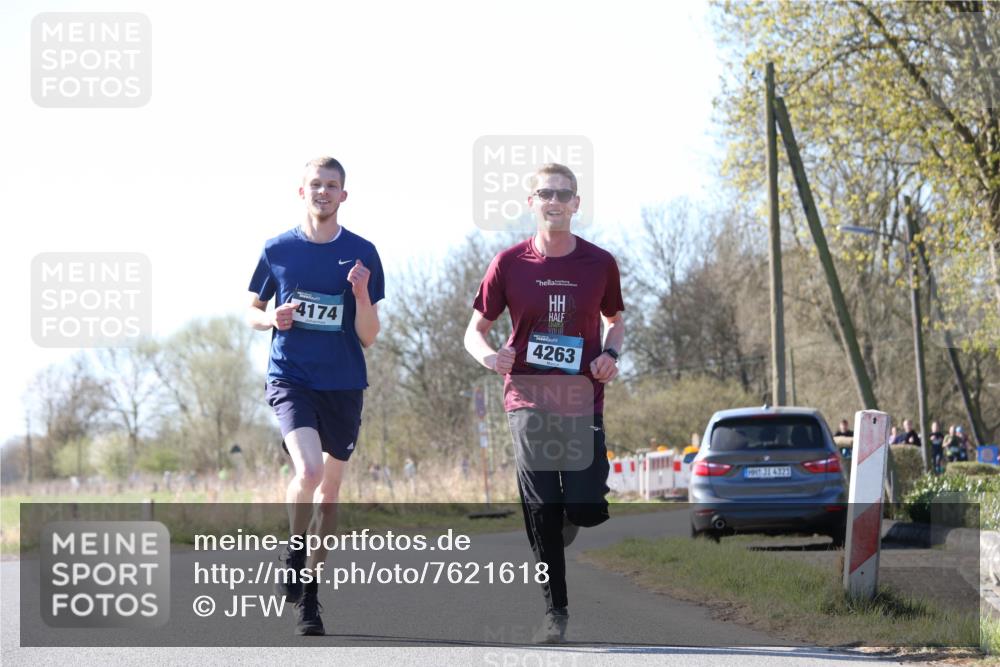 06.04.2025 - 44. Internationalen Wilhelmsburger Insellauf Jannik Wohlers http://msf.ph/oto/7621618 06.04.2025 10:14:25 Laufen 4174, 4263, 31, 4323 meine-sportfotos.de