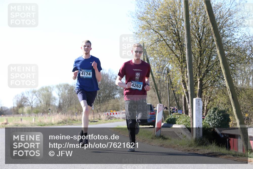 06.04.2025 - 44. Internationalen Wilhelmsburger Insellauf Jannik Wohlers http://msf.ph/oto/7621621 06.04.2025 10:14:26 Laufen 4174, 4263 meine-sportfotos.de