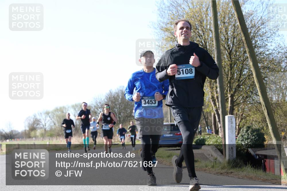 06.04.2025 - 44. Internationalen Wilhelmsburger Insellauf Jannik Wohlers http://msf.ph/oto/7621687 06.04.2025 10:14:54 Laufen 4413, 3453, 5108 meine-sportfotos.de
