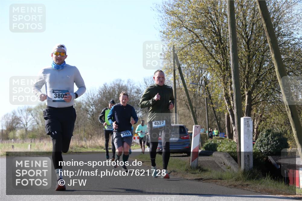 06.04.2025 - 44. Internationalen Wilhelmsburger Insellauf Jannik Wohlers http://msf.ph/oto/7621728 06.04.2025 10:15:02 Laufen 380, 3542, 3793, 4527, 31, 4321 meine-sportfotos.de
