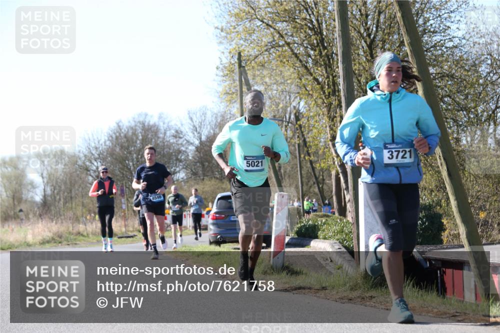 06.04.2025 - 44. Internationalen Wilhelmsburger Insellauf Jannik Wohlers http://msf.ph/oto/7621758 06.04.2025 10:15:09 Laufen 4546, 5021, 3721 meine-sportfotos.de