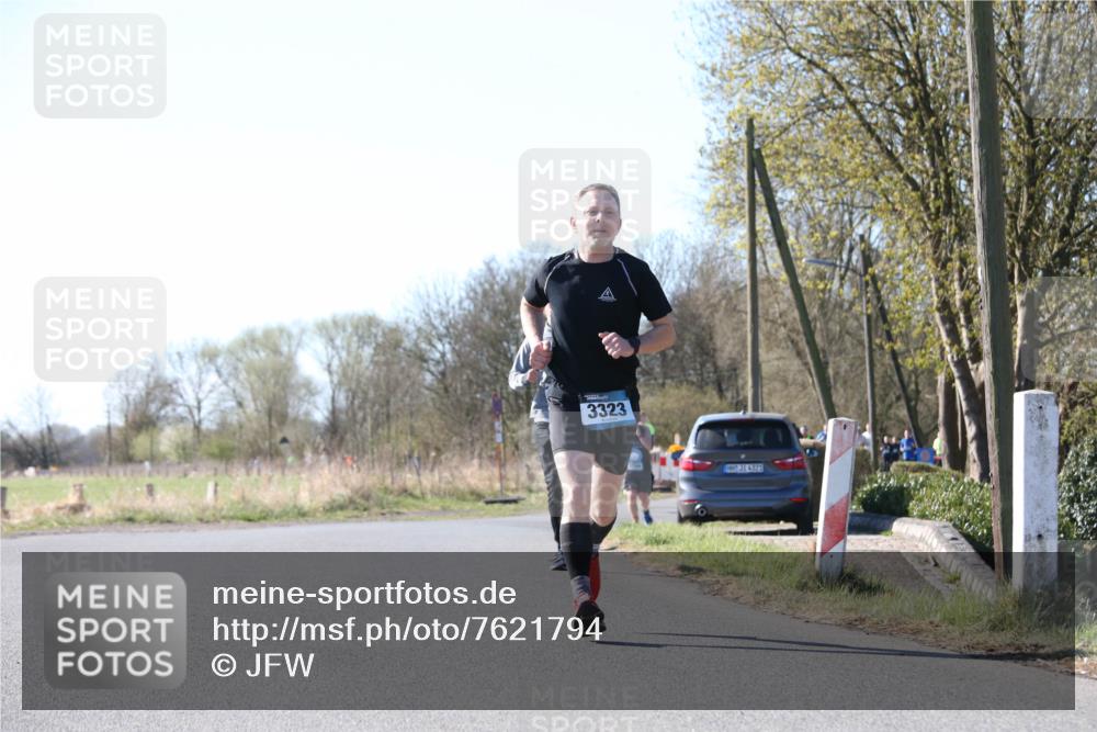 06.04.2025 - 44. Internationalen Wilhelmsburger Insellauf Jannik Wohlers http://msf.ph/oto/7621794 06.04.2025 10:15:20 Laufen 3323, 31, 4323 meine-sportfotos.de