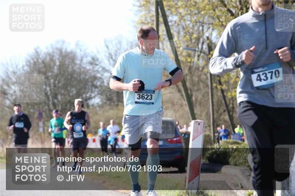 06.04.2025 - 44. Internationalen Wilhelmsburger Insellauf Jannik Wohlers http://msf.ph/oto/7621803 06.04.2025 10:15:23 Laufen 3623, 4370 meine-sportfotos.de