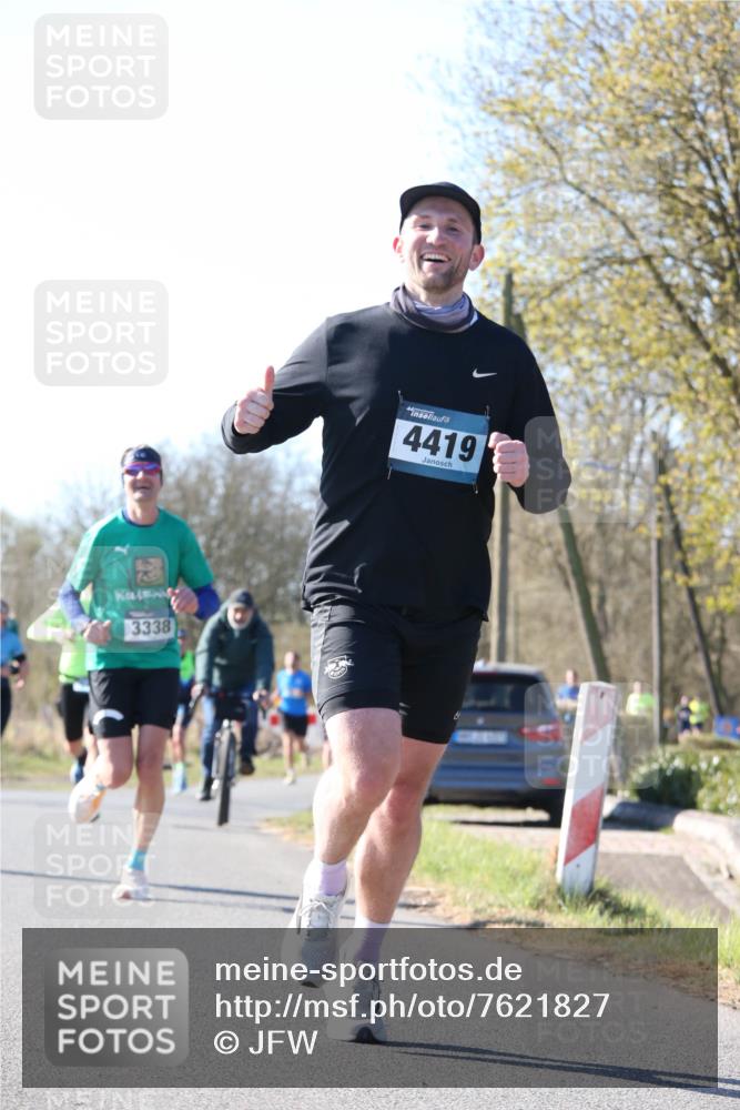 06.04.2025 - 44. Internationalen Wilhelmsburger Insellauf Jannik Wohlers http://msf.ph/oto/7621827 06.04.2025 10:15:31 Laufen 3338, 4419 meine-sportfotos.de
