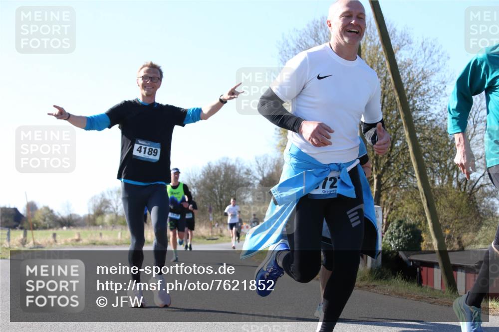 06.04.2025 - 44. Internationalen Wilhelmsburger Insellauf Jannik Wohlers http://msf.ph/oto/7621852 06.04.2025 10:15:39 Laufen 4189, 12 meine-sportfotos.de