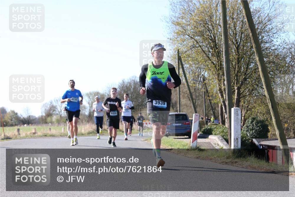 06.04.2025 - 44. Internationalen Wilhelmsburger Insellauf Jannik Wohlers http://msf.ph/oto/7621864 06.04.2025 10:15:42 Laufen 4030, 3939, 4459, 31, 4923 meine-sportfotos.de