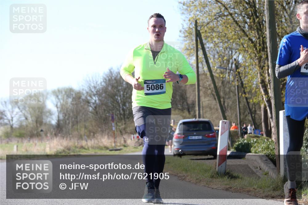 06.04.2025 - 44. Internationalen Wilhelmsburger Insellauf Jannik Wohlers http://msf.ph/oto/7621905 06.04.2025 10:15:55 Laufen 5086, 4, 8 meine-sportfotos.de