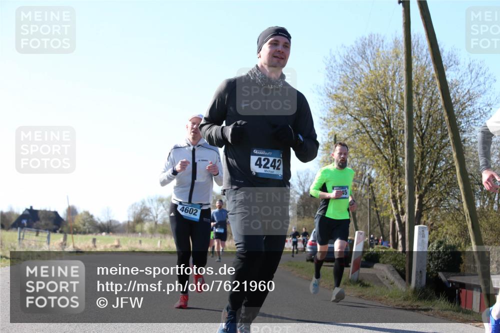 06.04.2025 - 44. Internationalen Wilhelmsburger Insellauf Jannik Wohlers http://msf.ph/oto/7621960 06.04.2025 10:16:30 Laufen 4602, 4242 meine-sportfotos.de