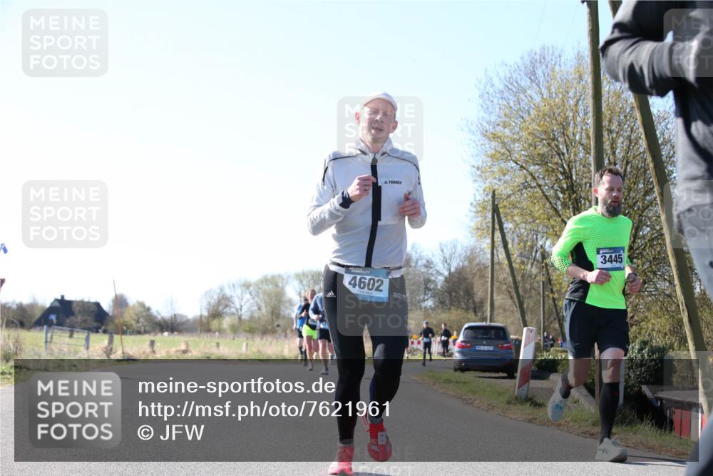 06.04.2025 - 44. Internationalen Wilhelmsburger Insellauf Jannik Wohlers http://msf.ph/oto/7621961 06.04.2025 10:16:30 Laufen 4602, 3445, 4 meine-sportfotos.de