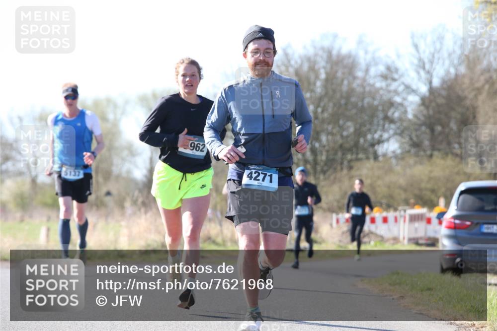 06.04.2025 - 44. Internationalen Wilhelmsburger Insellauf Jannik Wohlers http://msf.ph/oto/7621968 06.04.2025 10:16:33 Laufen 5137, 962, 4271 meine-sportfotos.de