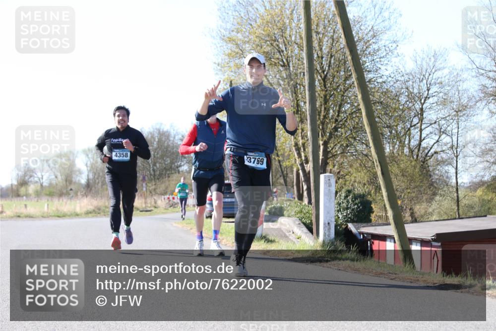 06.04.2025 - 44. Internationalen Wilhelmsburger Insellauf Jannik Wohlers http://msf.ph/oto/7622002 06.04.2025 10:17:02 Laufen 4358, 3769 meine-sportfotos.de
