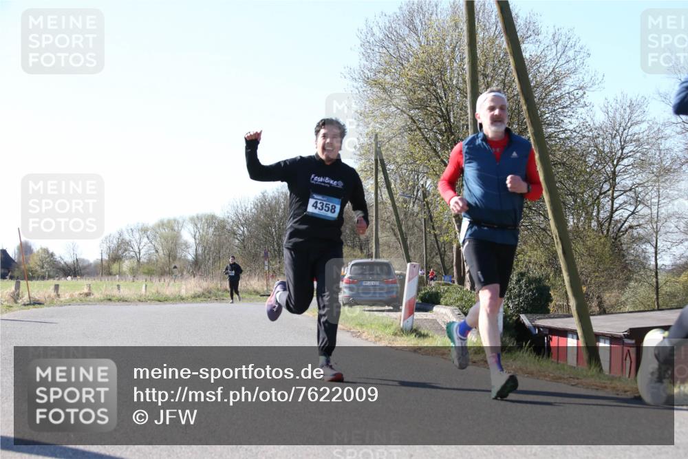 06.04.2025 - 44. Internationalen Wilhelmsburger Insellauf Jannik Wohlers http://msf.ph/oto/7622009 06.04.2025 10:17:03 Laufen 4358, 31, 4323 meine-sportfotos.de