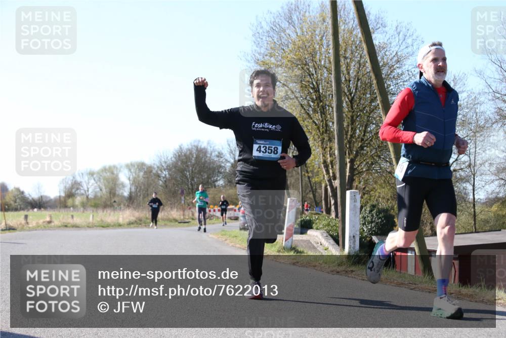 06.04.2025 - 44. Internationalen Wilhelmsburger Insellauf Jannik Wohlers http://msf.ph/oto/7622013 06.04.2025 10:17:03 Laufen 4358 meine-sportfotos.de