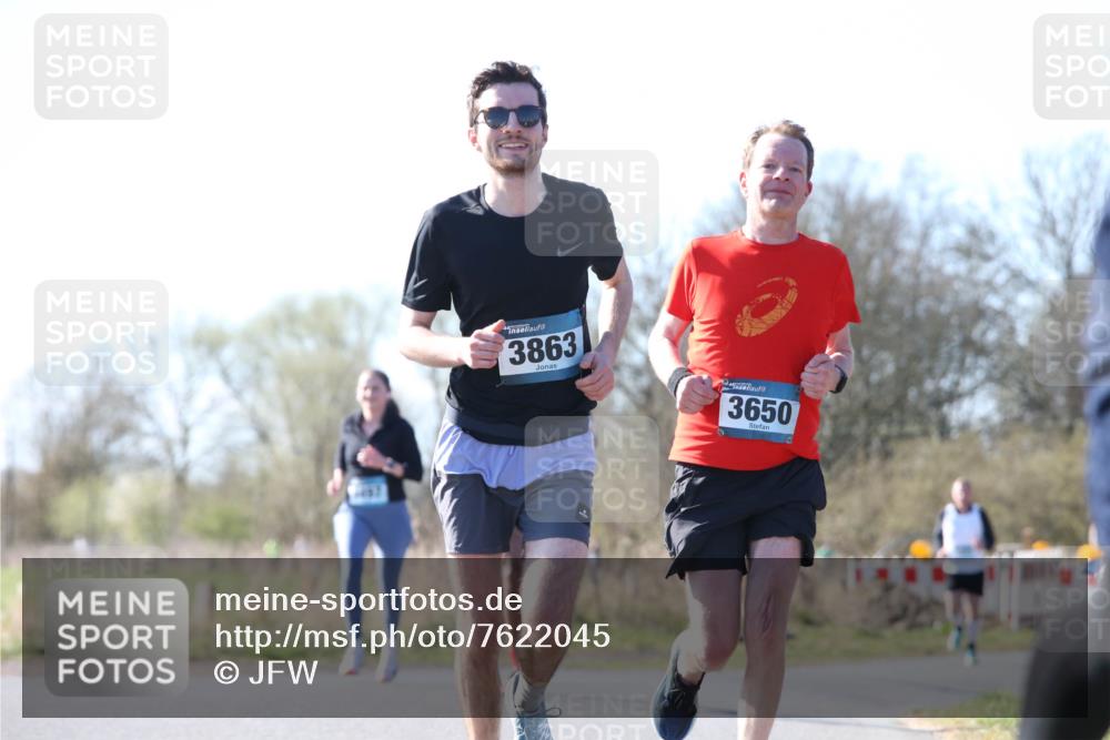 06.04.2025 - 44. Internationalen Wilhelmsburger Insellauf Jannik Wohlers http://msf.ph/oto/7622045 06.04.2025 10:17:34 Laufen 3863, 3650 meine-sportfotos.de