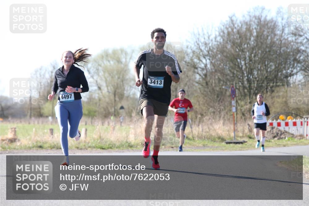 06.04.2025 - 44. Internationalen Wilhelmsburger Insellauf Jannik Wohlers http://msf.ph/oto/7622053 06.04.2025 10:17:36 Laufen 4497, 3413, 049 meine-sportfotos.de