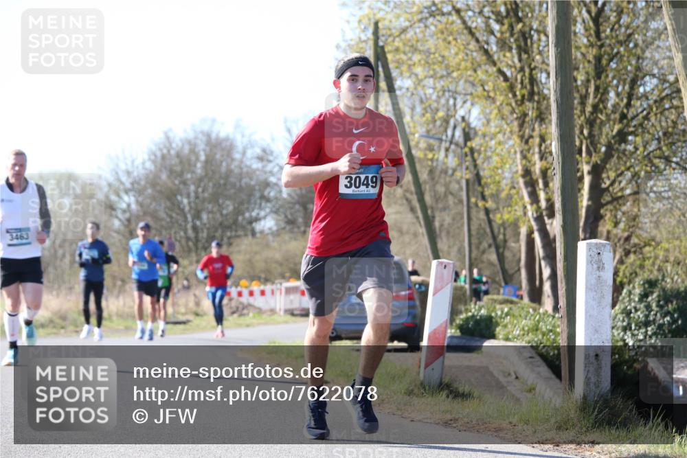 06.04.2025 - 44. Internationalen Wilhelmsburger Insellauf Jannik Wohlers http://msf.ph/oto/7622078 06.04.2025 10:17:46 Laufen 3463, 3049 meine-sportfotos.de