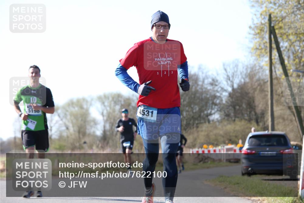 06.04.2025 - 44. Internationalen Wilhelmsburger Insellauf Jannik Wohlers http://msf.ph/oto/7622100 06.04.2025 10:17:57 Laufen 10, 5198, 4531, 1, 2, 3 meine-sportfotos.de