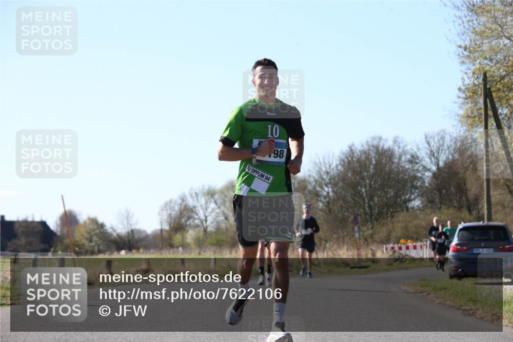 06.04.2025 - 44. Internationalen Wilhelmsburger Insellauf Jannik Wohlers http://msf.ph/oto/7622106 06.04.2025 10:18:00 Laufen 10, 94, 98, 31, 4923 meine-sportfotos.de