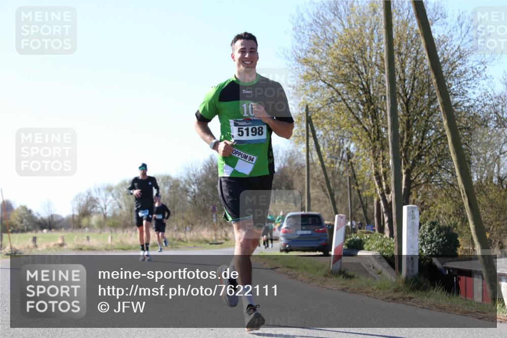 06.04.2025 - 44. Internationalen Wilhelmsburger Insellauf Jannik Wohlers http://msf.ph/oto/7622111 06.04.2025 10:18:01 Laufen 10, 5198, 94 meine-sportfotos.de