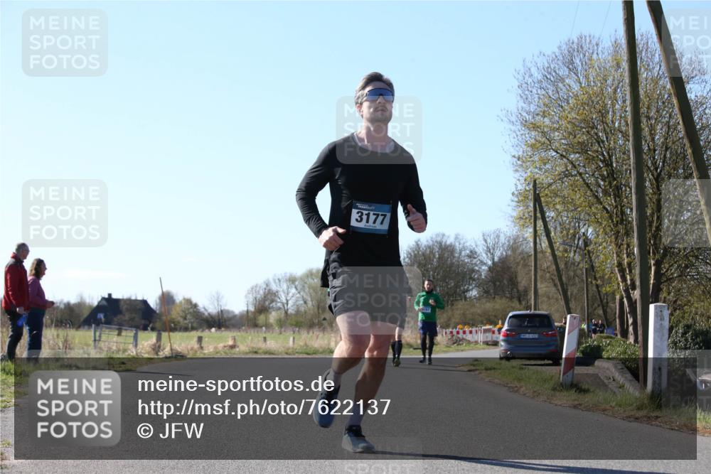 06.04.2025 - 44. Internationalen Wilhelmsburger Insellauf Jannik Wohlers http://msf.ph/oto/7622137 06.04.2025 10:18:10 Laufen 3177, 31, 4323 meine-sportfotos.de