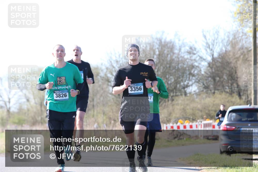 06.04.2025 - 44. Internationalen Wilhelmsburger Insellauf Jannik Wohlers http://msf.ph/oto/7622139 06.04.2025 10:18:12 Laufen 3826, 3356, 7, 31, 4321 meine-sportfotos.de