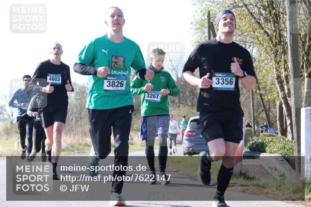 06.04.2025 - 44. Internationalen Wilhelmsburger Insellauf Jannik Wohlers http://msf.ph/oto/7622147 06.04.2025 10:18:14 Laufen 4603, 3826, 3267, 3356 meine-sportfotos.de