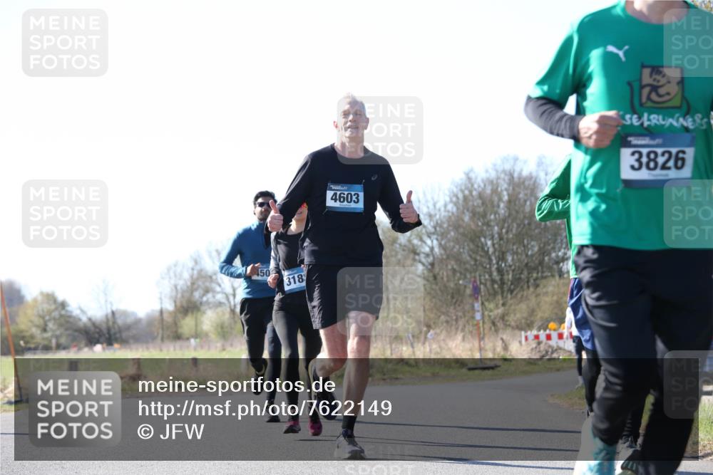 06.04.2025 - 44. Internationalen Wilhelmsburger Insellauf Jannik Wohlers http://msf.ph/oto/7622149 06.04.2025 10:18:15 Laufen 50, 318, 4603, 3826 meine-sportfotos.de