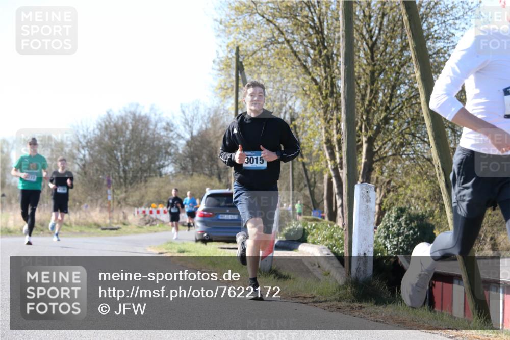 06.04.2025 - 44. Internationalen Wilhelmsburger Insellauf Jannik Wohlers http://msf.ph/oto/7622172 06.04.2025 10:18:26 Laufen 3015 meine-sportfotos.de