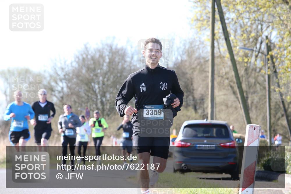 06.04.2025 - 44. Internationalen Wilhelmsburger Insellauf Jannik Wohlers http://msf.ph/oto/7622187 06.04.2025 10:18:36 Laufen 14, 3359 meine-sportfotos.de