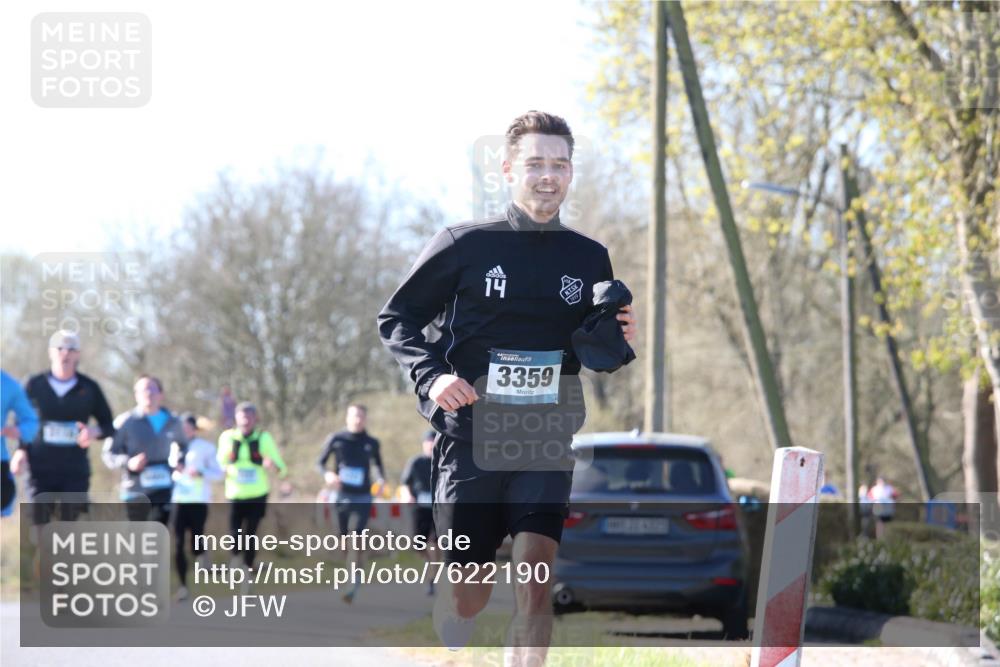 06.04.2025 - 44. Internationalen Wilhelmsburger Insellauf Jannik Wohlers http://msf.ph/oto/7622190 06.04.2025 10:18:36 Laufen 14, 3359 meine-sportfotos.de