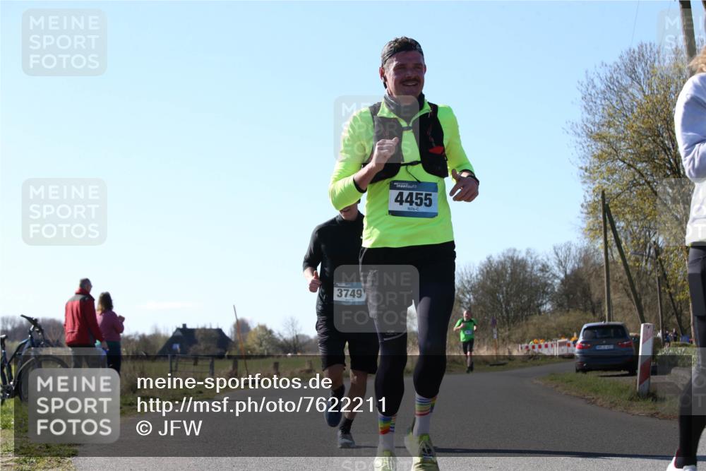 06.04.2025 - 44. Internationalen Wilhelmsburger Insellauf Jannik Wohlers http://msf.ph/oto/7622211 06.04.2025 10:18:49 Laufen 3749, 4455 meine-sportfotos.de