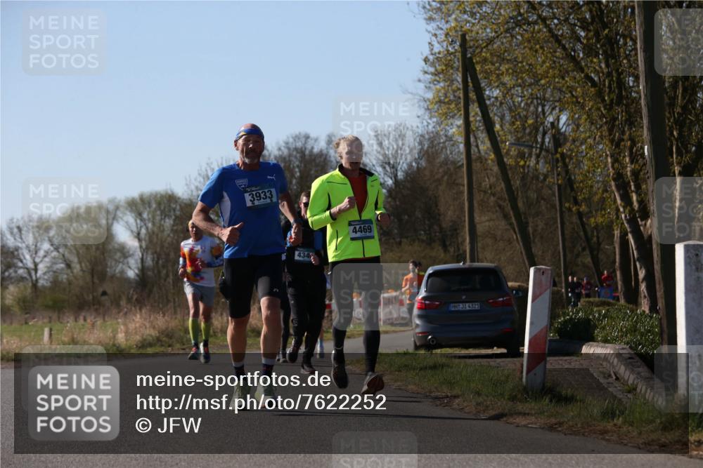 06.04.2025 - 44. Internationalen Wilhelmsburger Insellauf Jannik Wohlers http://msf.ph/oto/7622252 06.04.2025 10:19:28 Laufen 3933, 434, 4469, 31, 4321 meine-sportfotos.de