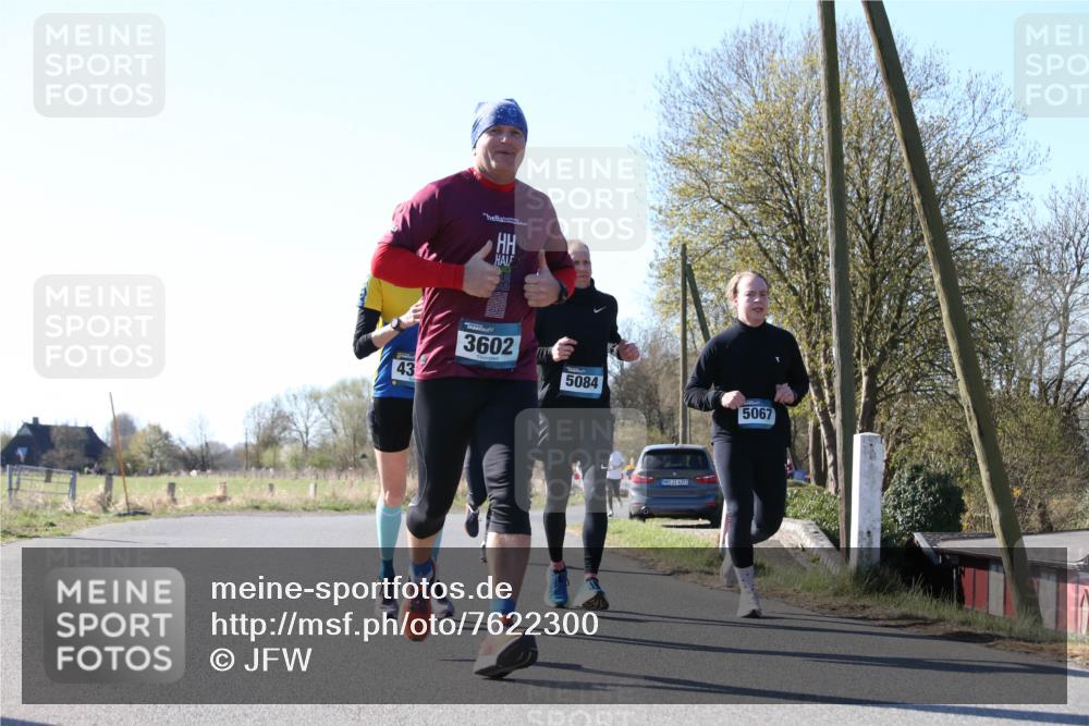 06.04.2025 - 44. Internationalen Wilhelmsburger Insellauf Jannik Wohlers http://msf.ph/oto/7622300 06.04.2025 10:20:06 Laufen 43, 3602, 5084, 4321, 5067 meine-sportfotos.de