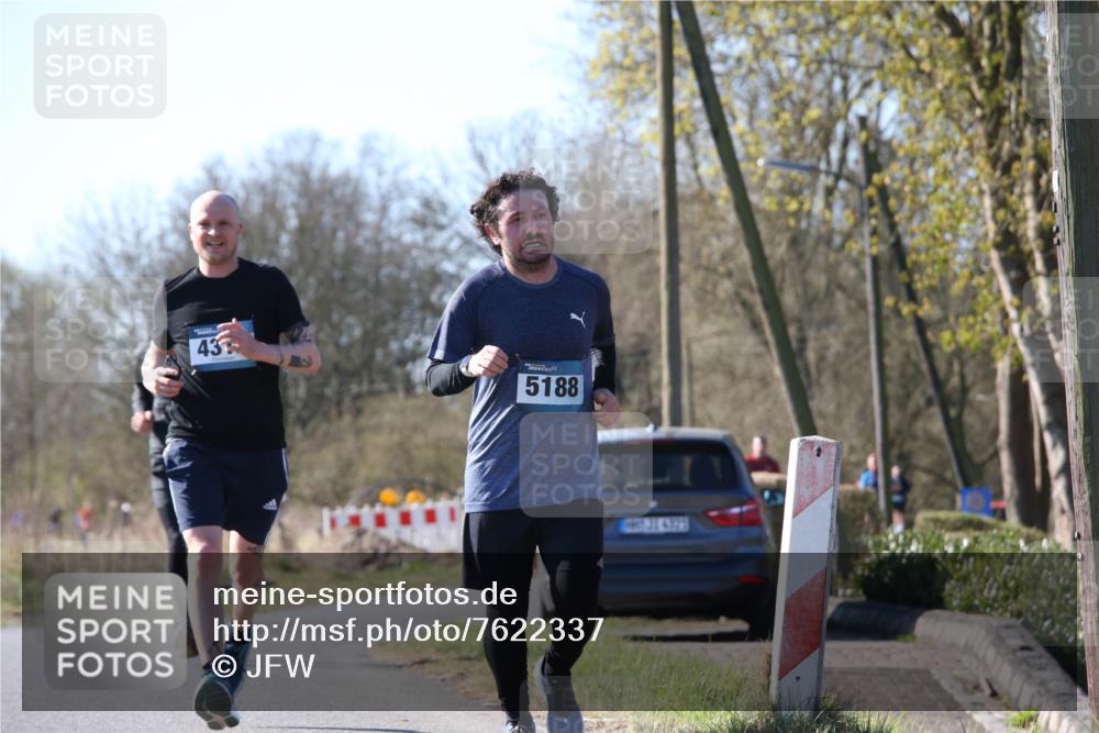 06.04.2025 - 44. Internationalen Wilhelmsburger Insellauf Jannik Wohlers http://msf.ph/oto/7622337 06.04.2025 10:20:20 Laufen 43, 10, 5188, 08, 31, 4323 meine-sportfotos.de