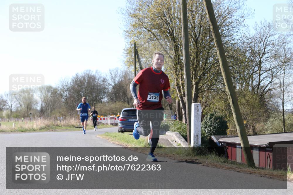 06.04.2025 - 44. Internationalen Wilhelmsburger Insellauf Jannik Wohlers http://msf.ph/oto/7622363 06.04.2025 10:20:38 Laufen 31, 4323, 3139 meine-sportfotos.de