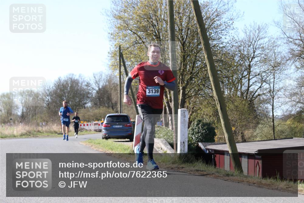 06.04.2025 - 44. Internationalen Wilhelmsburger Insellauf Jannik Wohlers http://msf.ph/oto/7622365 06.04.2025 10:20:38 Laufen 31, 4323, 3139 meine-sportfotos.de